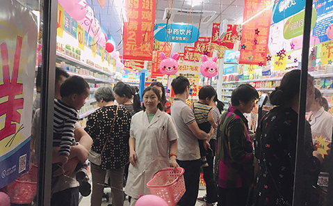 從少人問(wèn)津到顧客盈門，這位店老板靠這招逆襲！